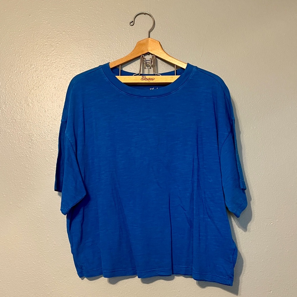 Cropped Tee